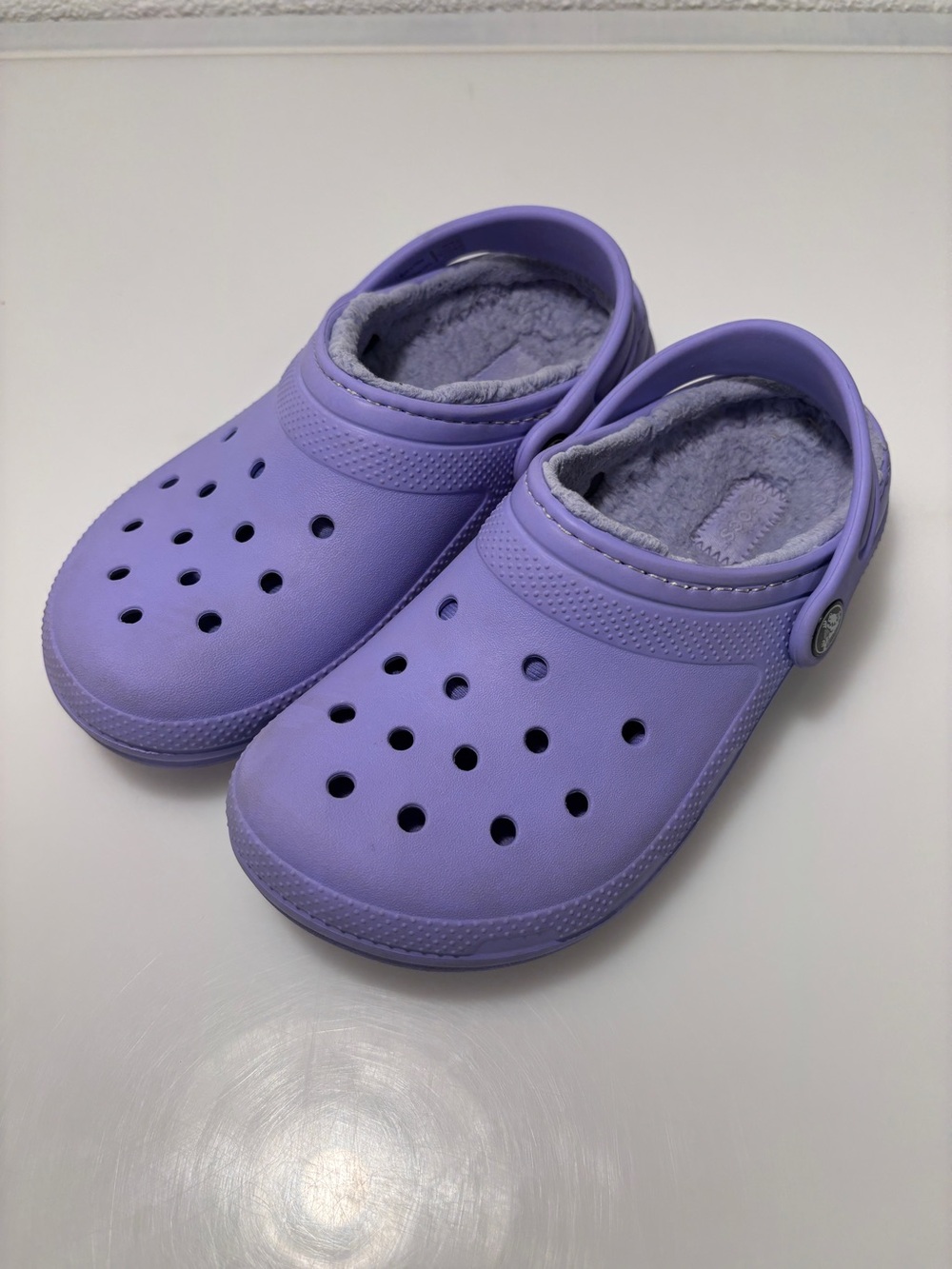 CROCS Kids Classic Lined Clog in Lavender, Size J2